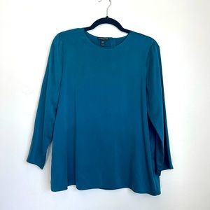 Eileen fisher iridescent blue blouse size PM, lightweight and silky